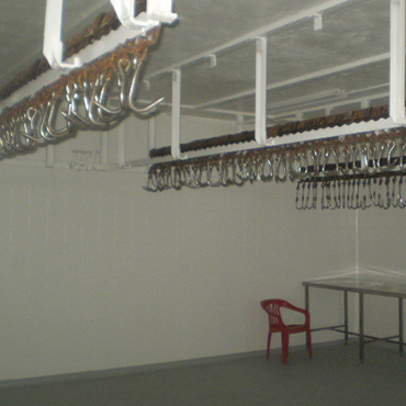 Ganchos y rieles de carga - IAMCA